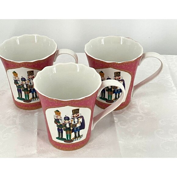 Robert Stanley Nutcracker Design‎ Pink Ceramic Mugs 3.75" Tall set/3 - Picture 5 of 6
